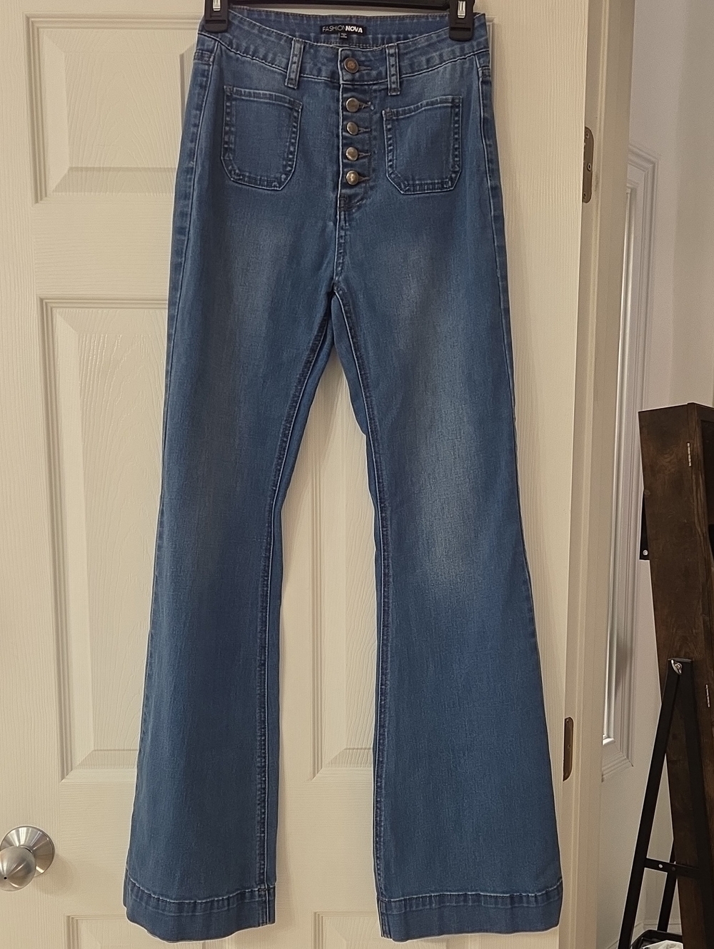 Fashion Nova Women's High-Rise Flare Jeans in Medium Blue Wash Stretch